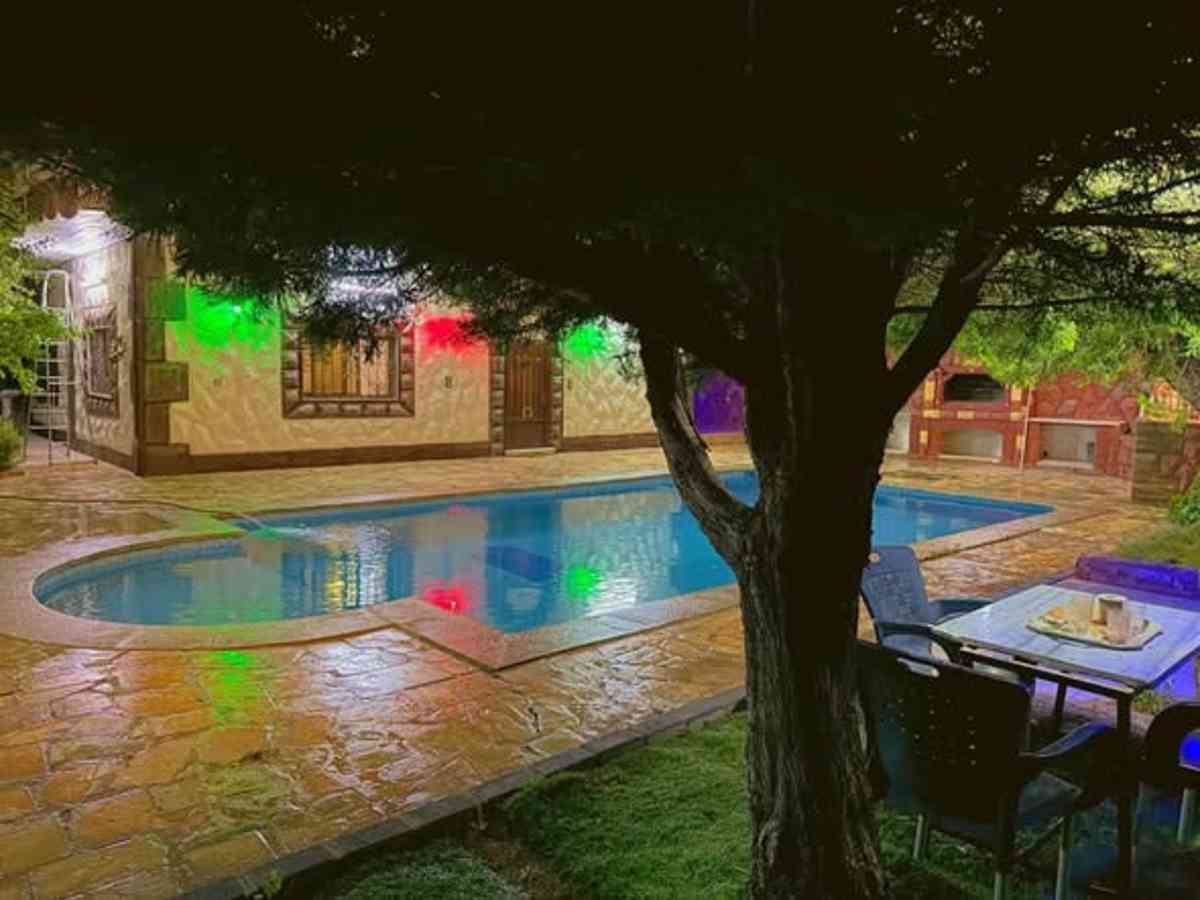 مزرعة 3 غرف للإيجار اليومي