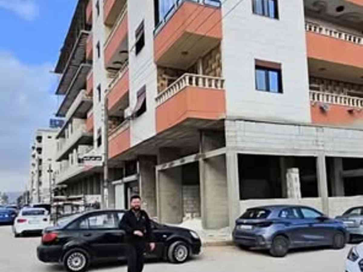 شقة 2 غرف 1 صالات 100م² طابق 3 للبيع