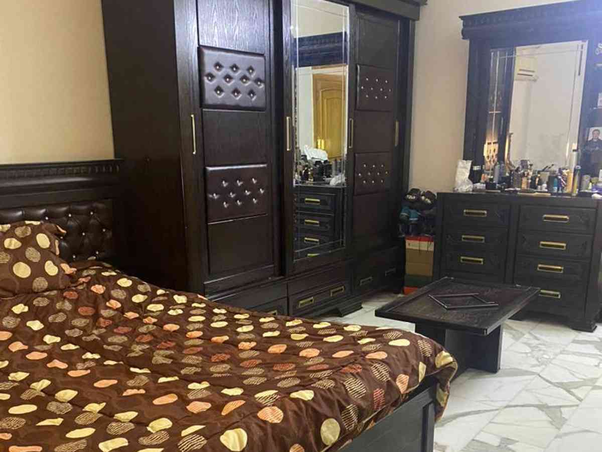 فيلا 15 غرف 3 صالات 2000م² للبيع