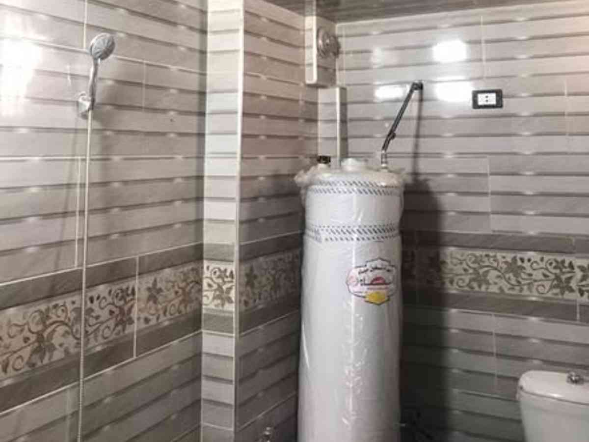 شقة 2 غرف 1 صالات طابق 3 للبيع