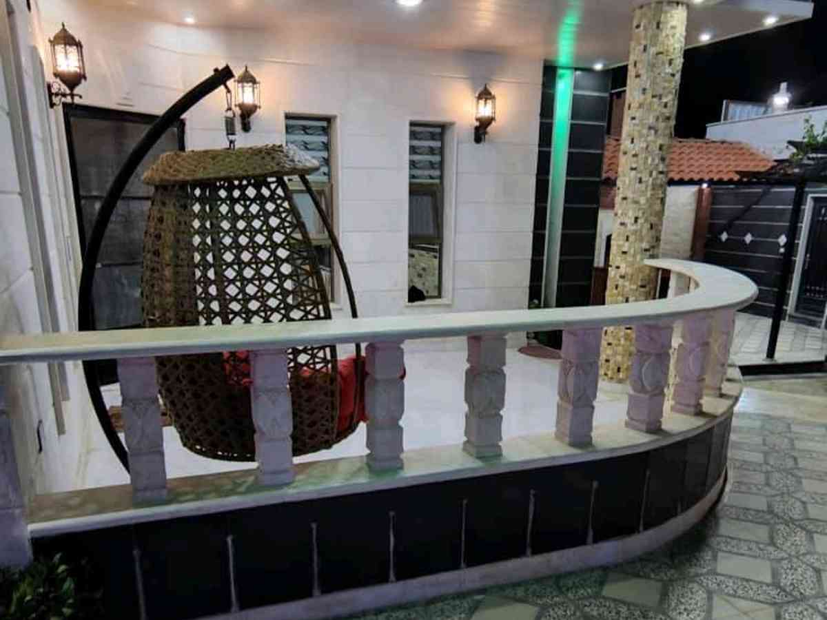 فيلا 6 غرف 2 صالات 300م² مع فرش للبيع